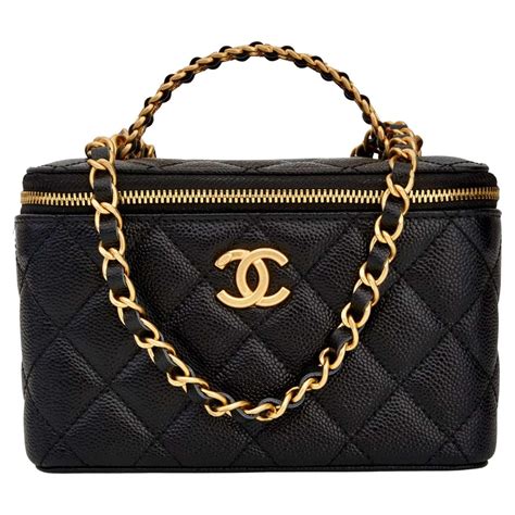 vanity chanel noir|chanel vanity case styles.